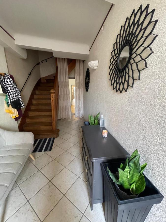 Appartement Moderne Centre Ville, 5 Personnes, 65 M2 Semur-en-Auxois Luaran gambar