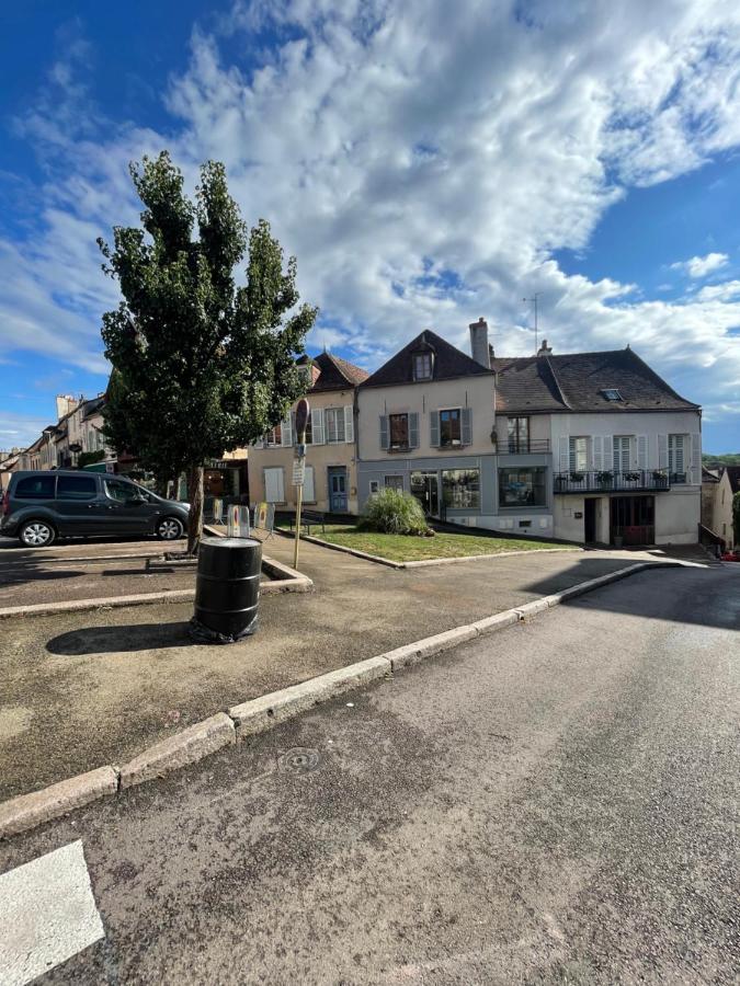 Appartement Moderne Centre Ville, 5 Personnes, 65 M2 Semur-en-Auxois Luaran gambar
