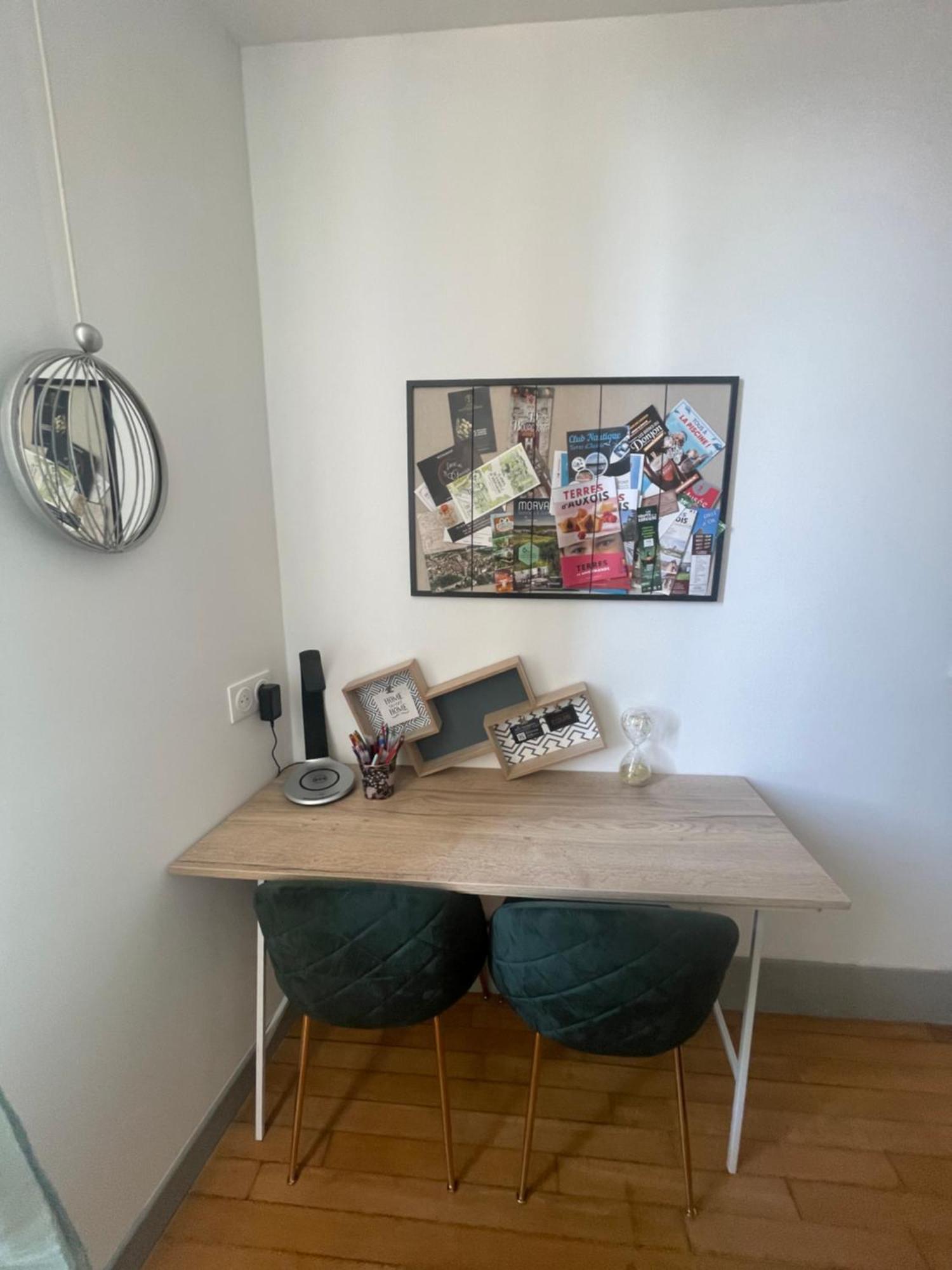 Appartement Moderne Centre Ville, 5 Personnes, 65 M2 Semur-en-Auxois Luaran gambar