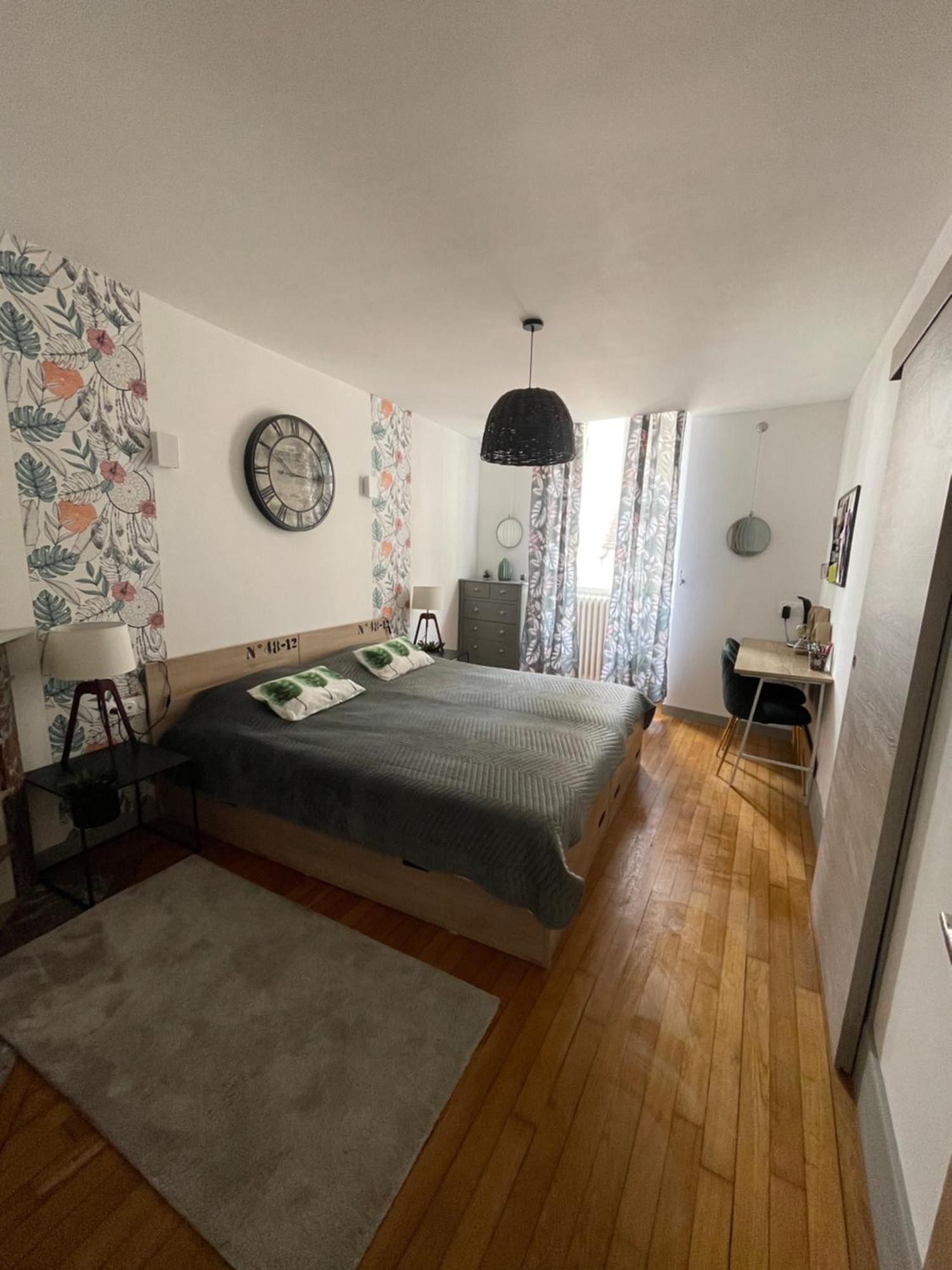 Appartement Moderne Centre Ville, 5 Personnes, 65 M2 Semur-en-Auxois Luaran gambar