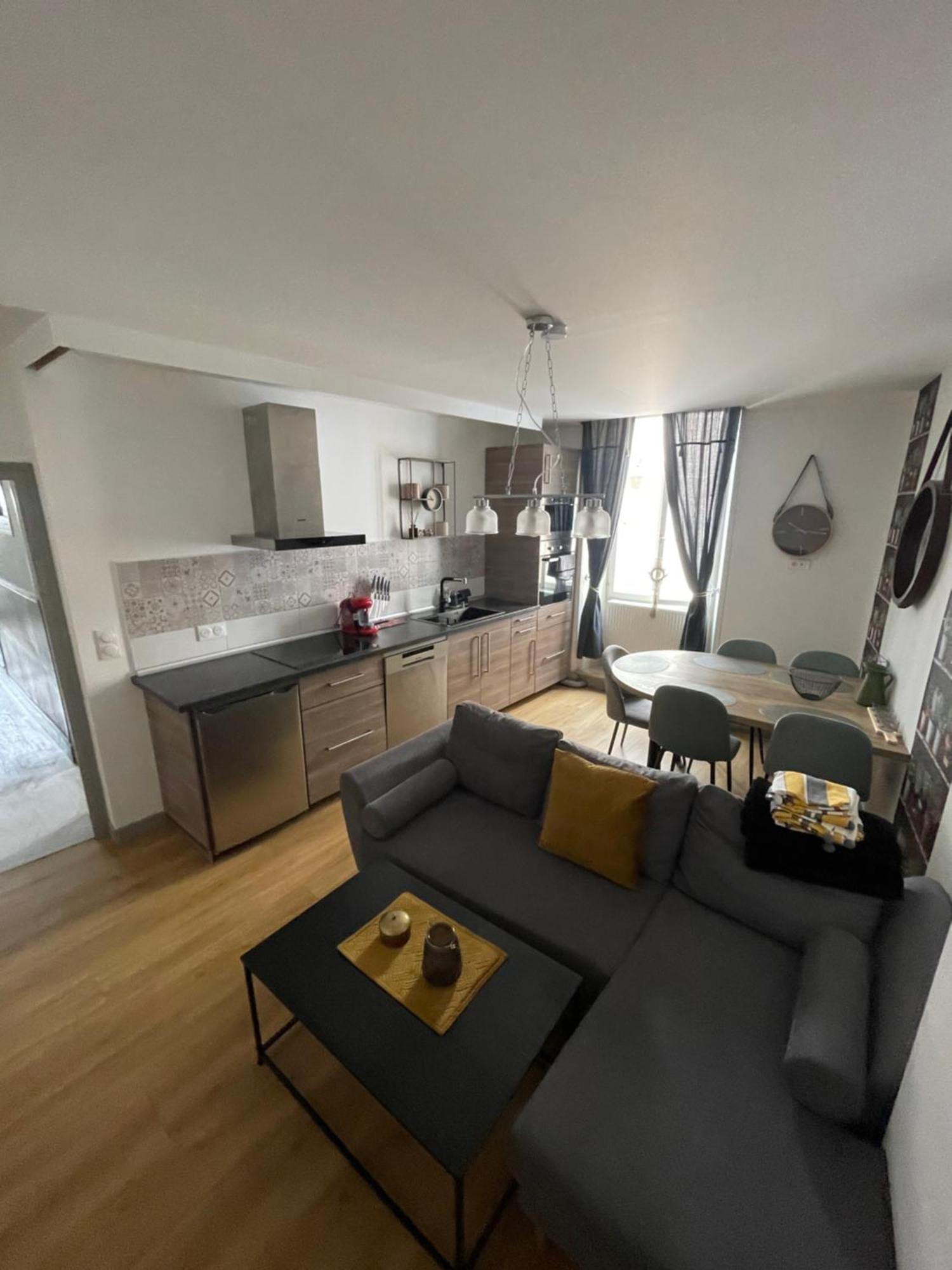 Appartement Moderne Centre Ville, 5 Personnes, 65 M2 Semur-en-Auxois Luaran gambar