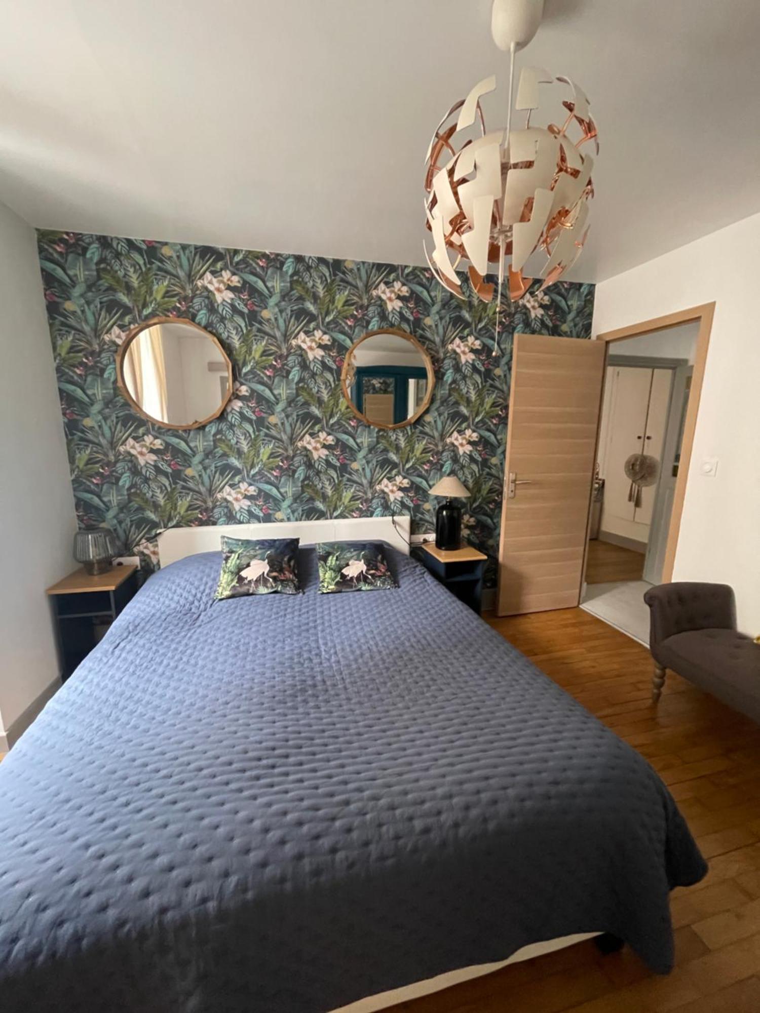Appartement Moderne Centre Ville, 5 Personnes, 65 M2 Semur-en-Auxois Luaran gambar